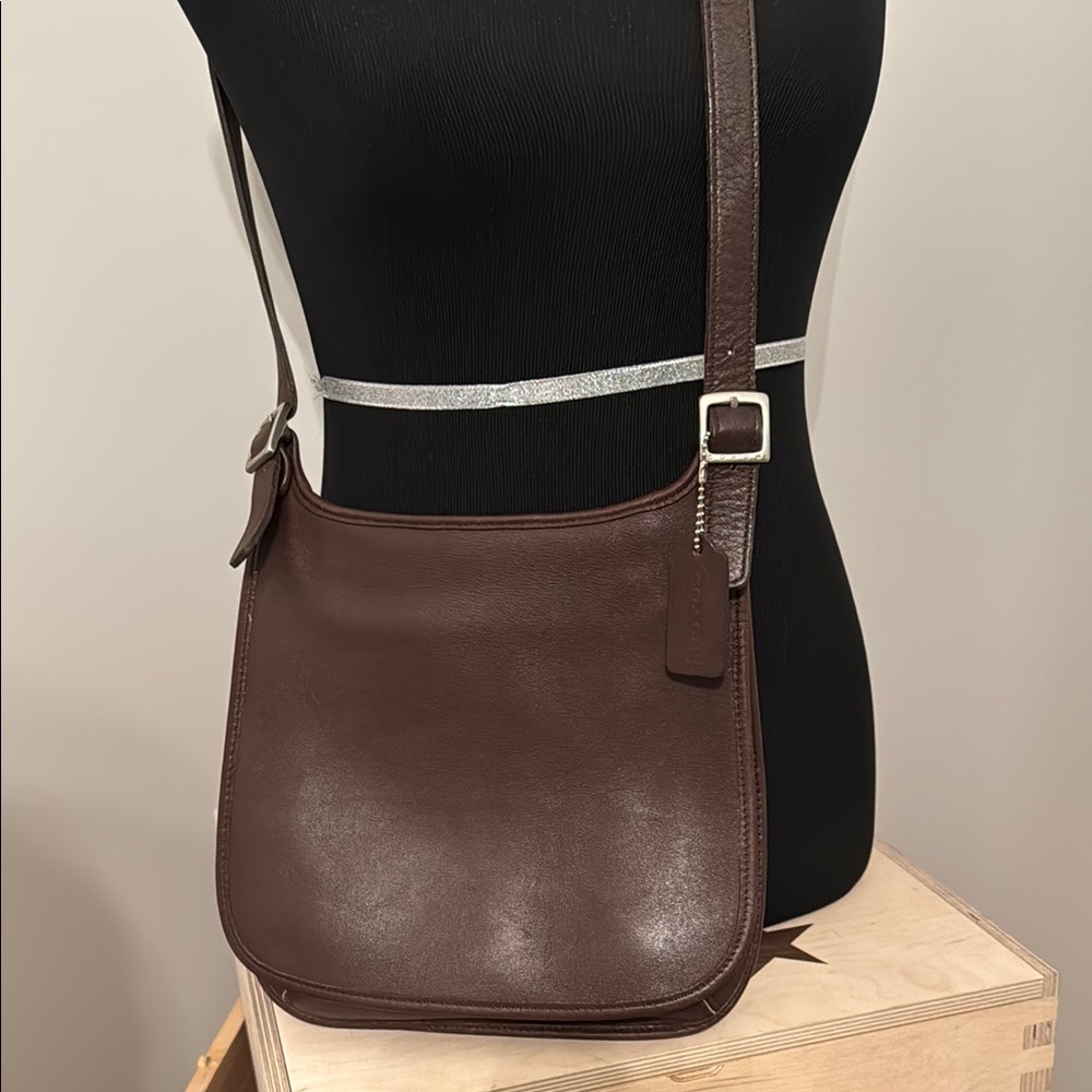 ⭐️SOLD⭐️Coach Hippie Flap Brown Leather Vintage Bag 9135 - Picture 1 of 13
